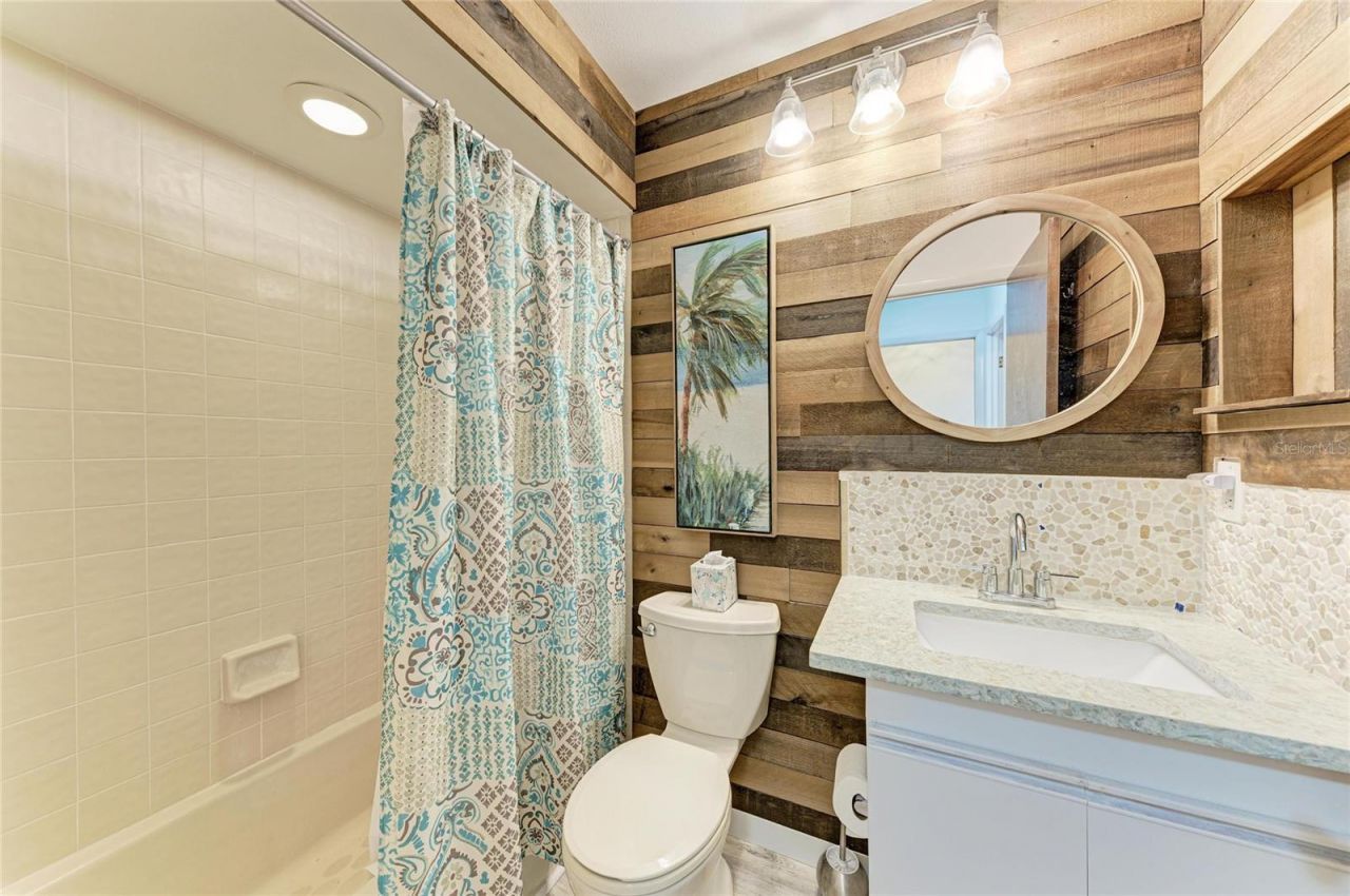 5709 Avista Drive, Unit 5709, Sarasota, FL 34243 Photo