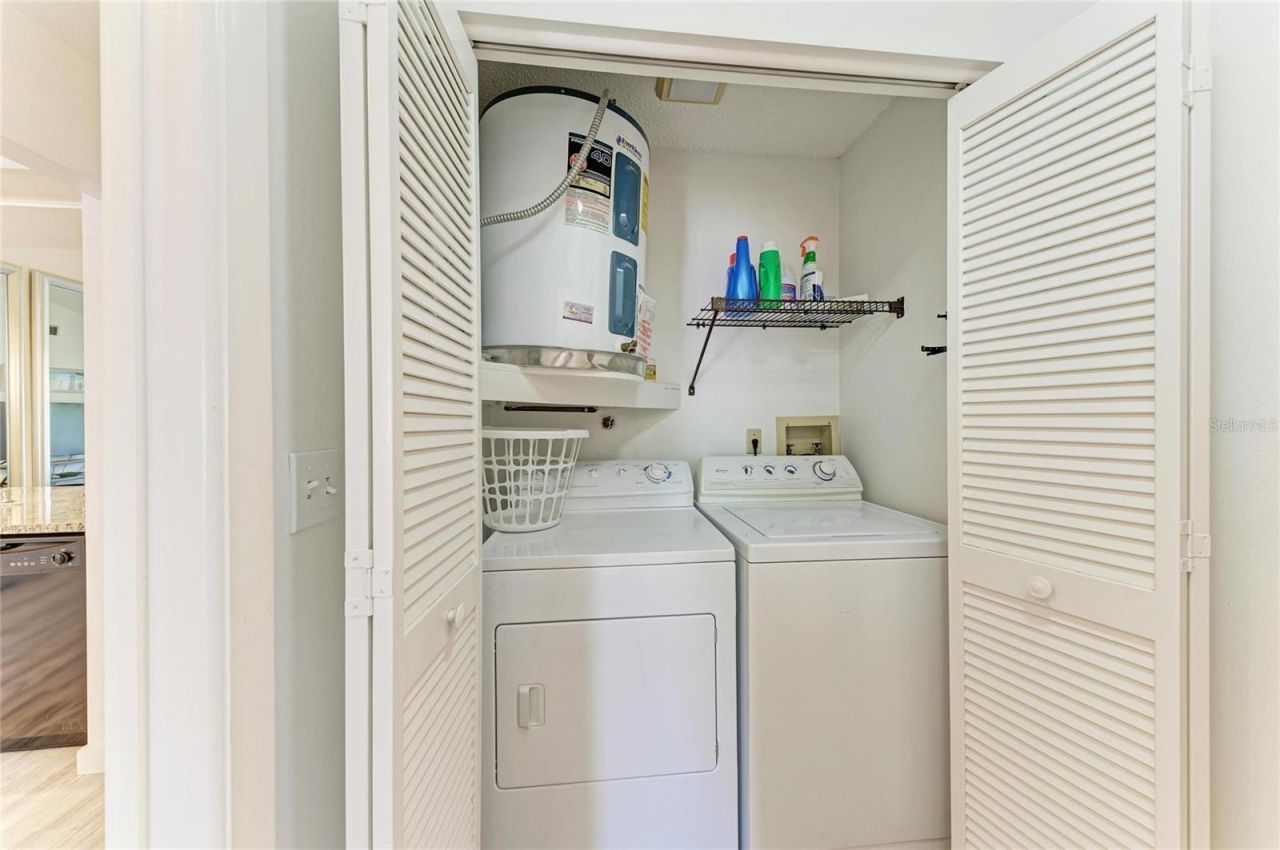 5709 Avista Drive, Unit 5709, Sarasota, FL 34243 Photo