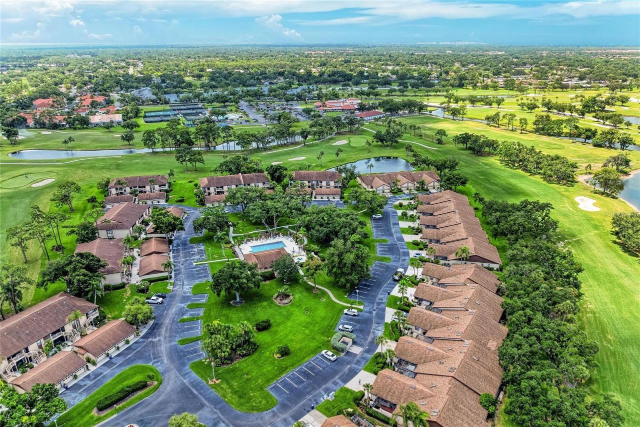 5709 Avista Drive, Unit 5709, Sarasota, FL 34243 Photo