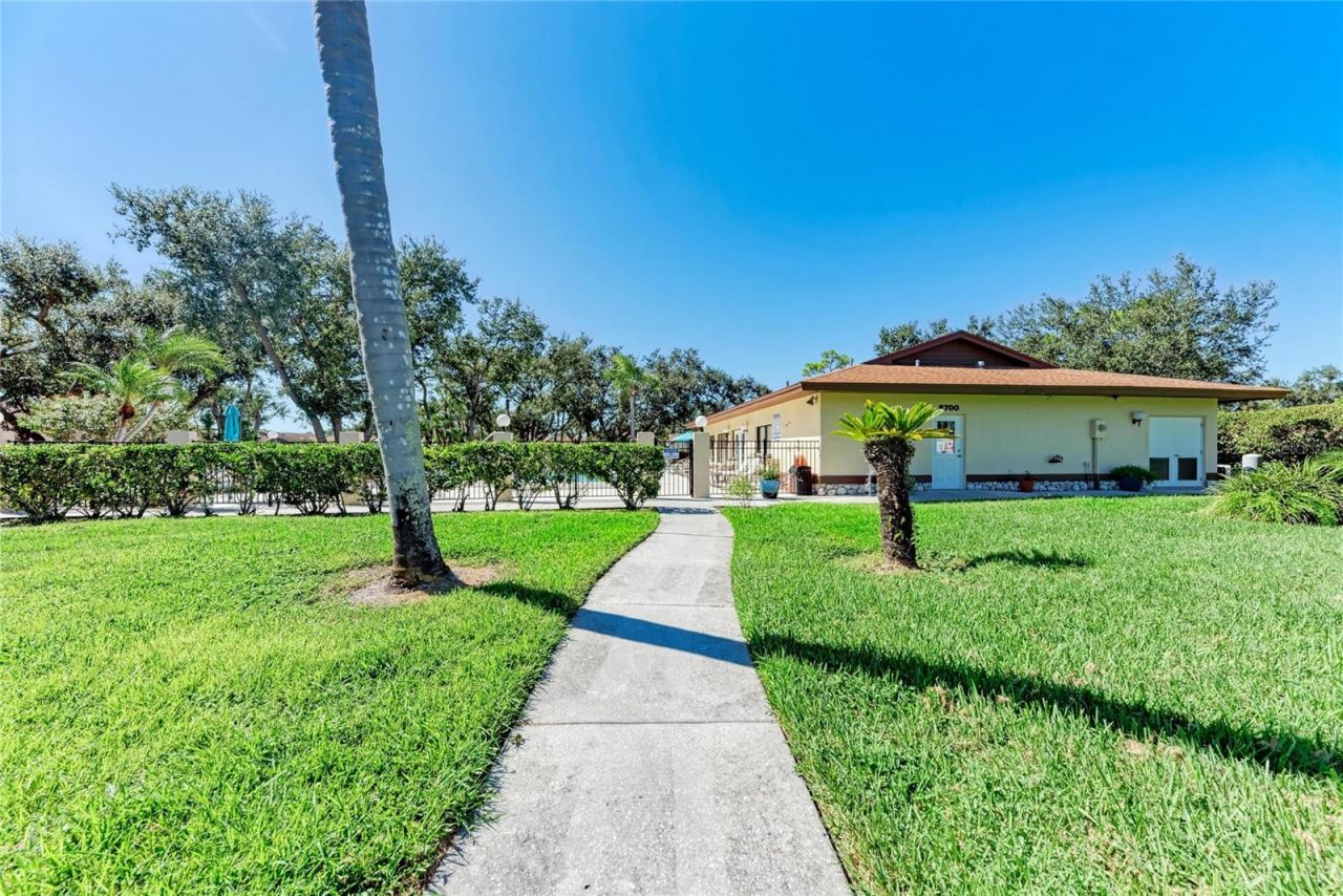 5709 Avista Drive, Unit 5709, Sarasota, FL 34243 Photo