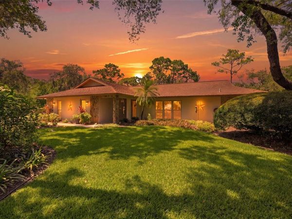 6403 CHISWICK COURT , NEW PORT RICHEY, FL 34655
