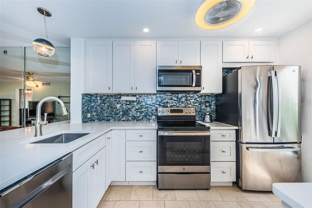6273 Bahia Del Mar Boulevard, Unit 116, Saint Petersburg, FL 33715 Photo