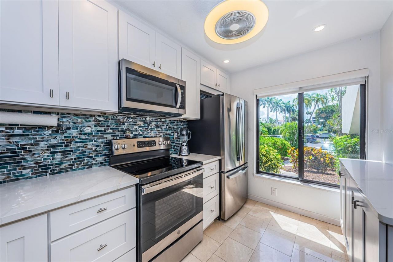 6273 Bahia Del Mar Boulevard, Unit 116, Saint Petersburg, FL 33715 Photo