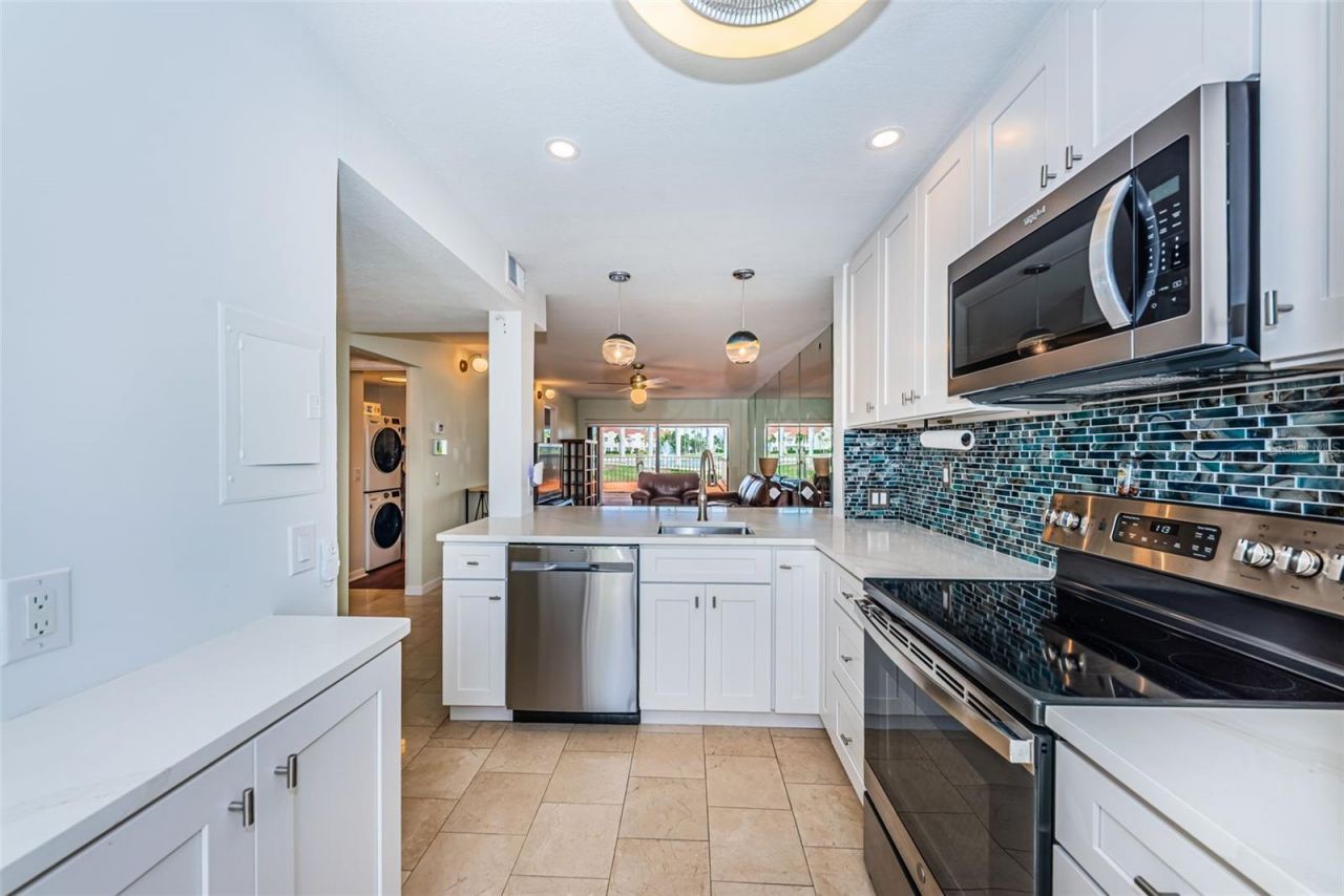 6273 Bahia Del Mar Boulevard, Unit 116, Saint Petersburg, FL 33715 Photo