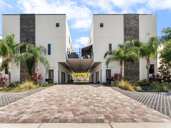 4910 W MCELROY AVENUE , Unit 6, TAMPA, FL 33611
