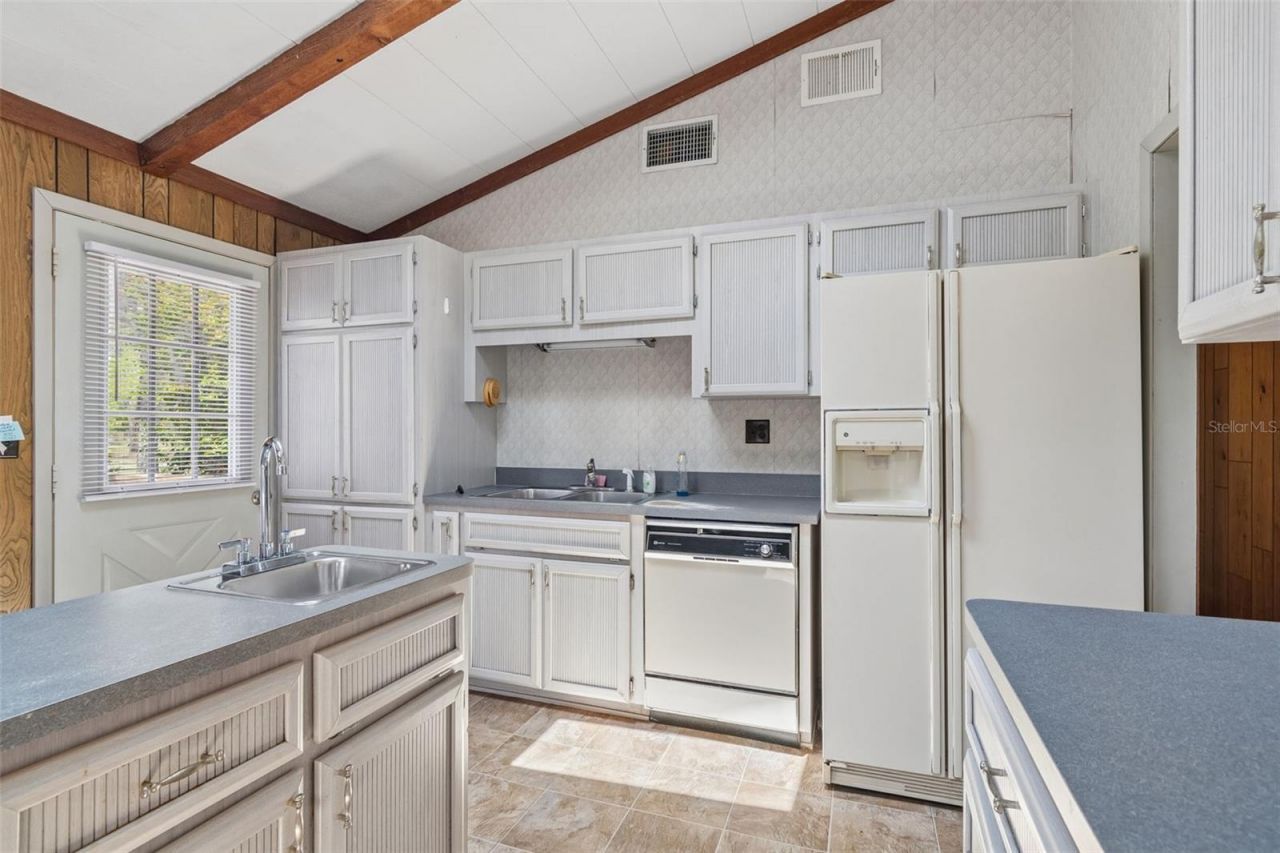 9400 Indale Drive, New Port Richey, FL 34654 Photo