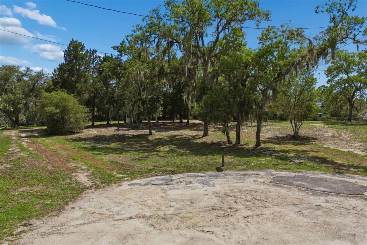 9400 Indale Drive, New Port Richey, FL 34654 Photo