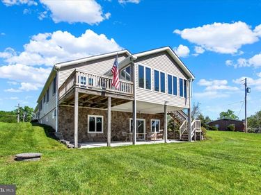 394 HERITAGE DRIVE, GETTYSBURG, PA 17325