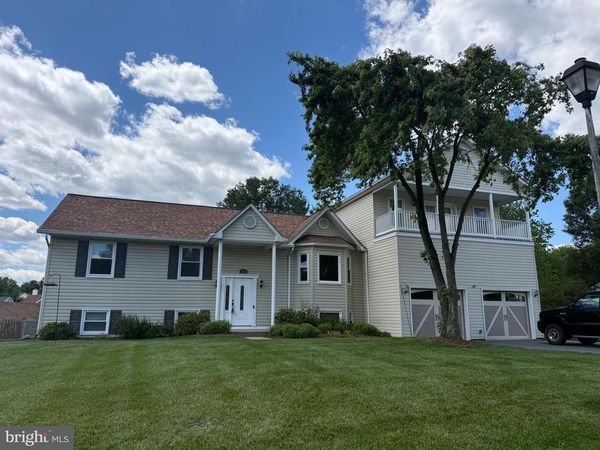 902 CLAUSER COURT , NEW WINDSOR, MD 21776