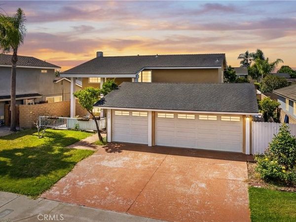 8712 Bellmead Drive, Huntington Beach, CA 92646