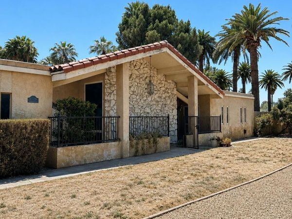 7031 N CENTRAL Avenue, Phoenix, AZ 85020
