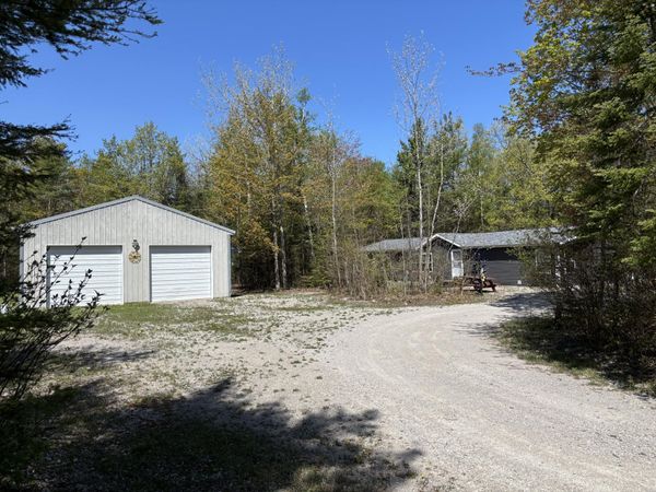 16174 Renwick Circle, Presque Isle, MI 49777