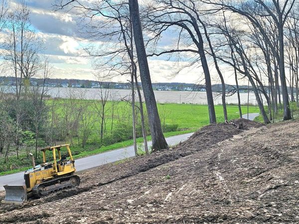 178 Avon Place SE, Buckeye Lake, OH 43008