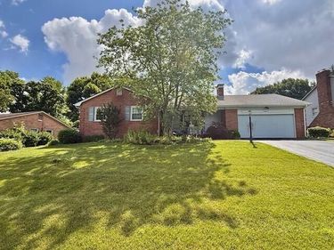 3304 Bellefonte Drive, Lexington, KY 40502