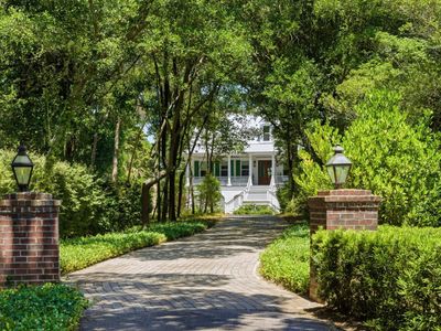 1194 Fort Lamar Road, Charleston, SC 29412