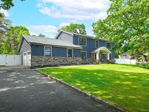 56 Otsego Avenue , Dix Hills, NY 11746