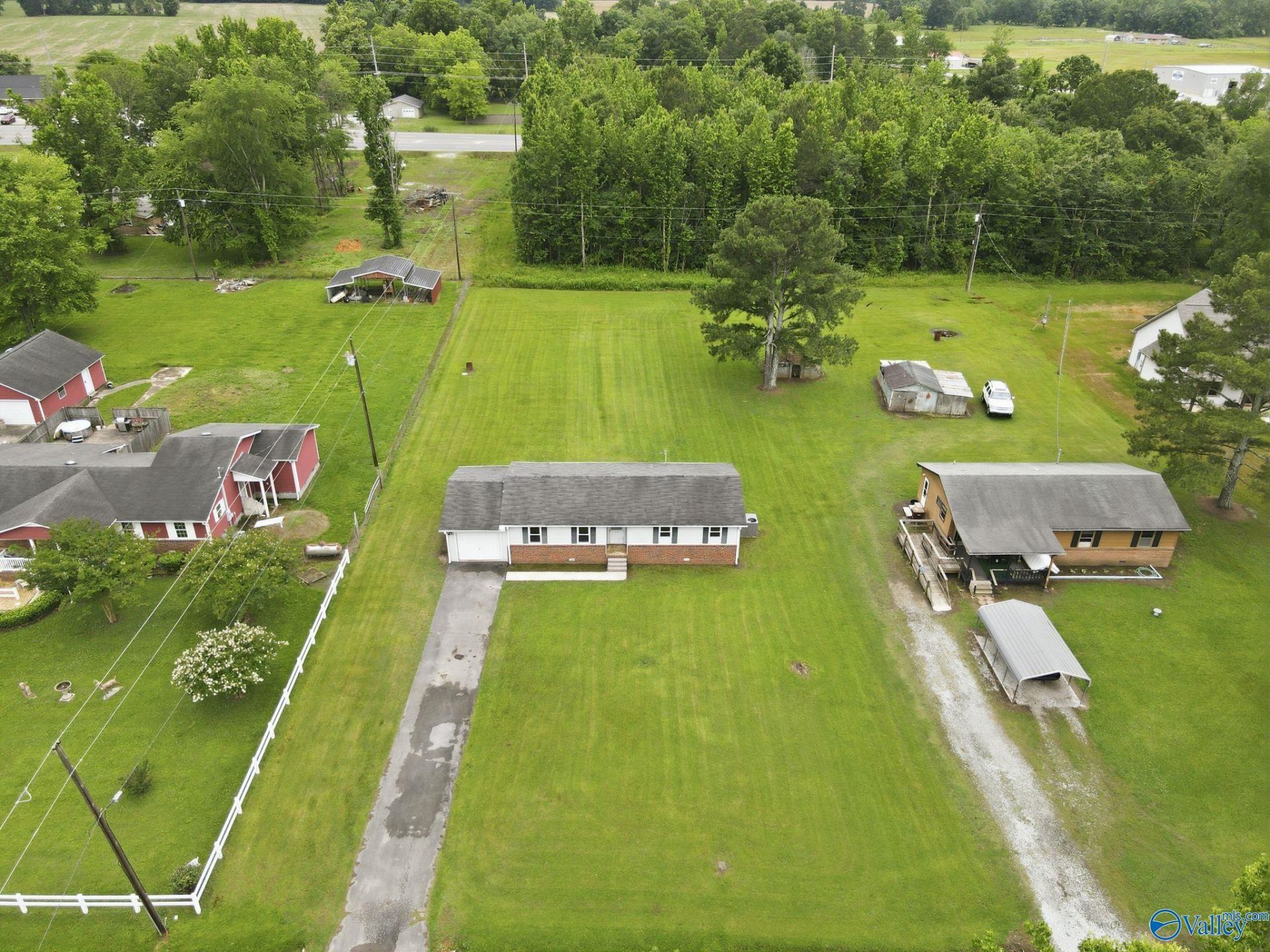 12146 Lakeview Street, Athens, AL 35611 Main Photo