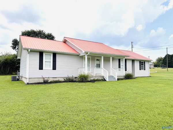 70 Damien Drive, Albertville, AL 35951