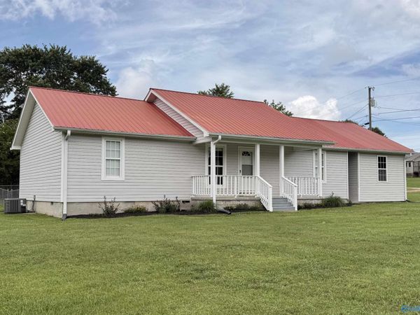 70 Damien Drive, Albertville, AL 35951