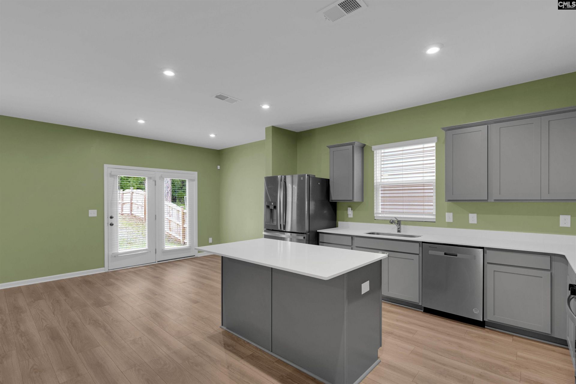 151 Grand Arbor Drive  Photo 8