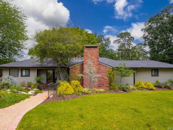 5540 N Grandview Street , Little Rock, AR 72207