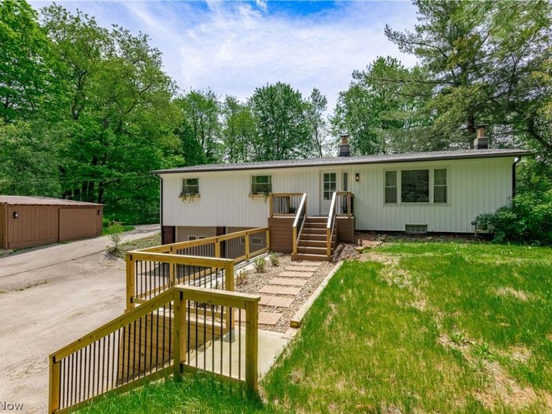 12133 Snow Road , Burton, OH 44021 Photo 1