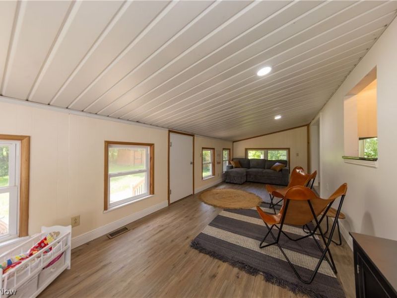 12133 Snow Road , Burton, OH 44021 Photo 14