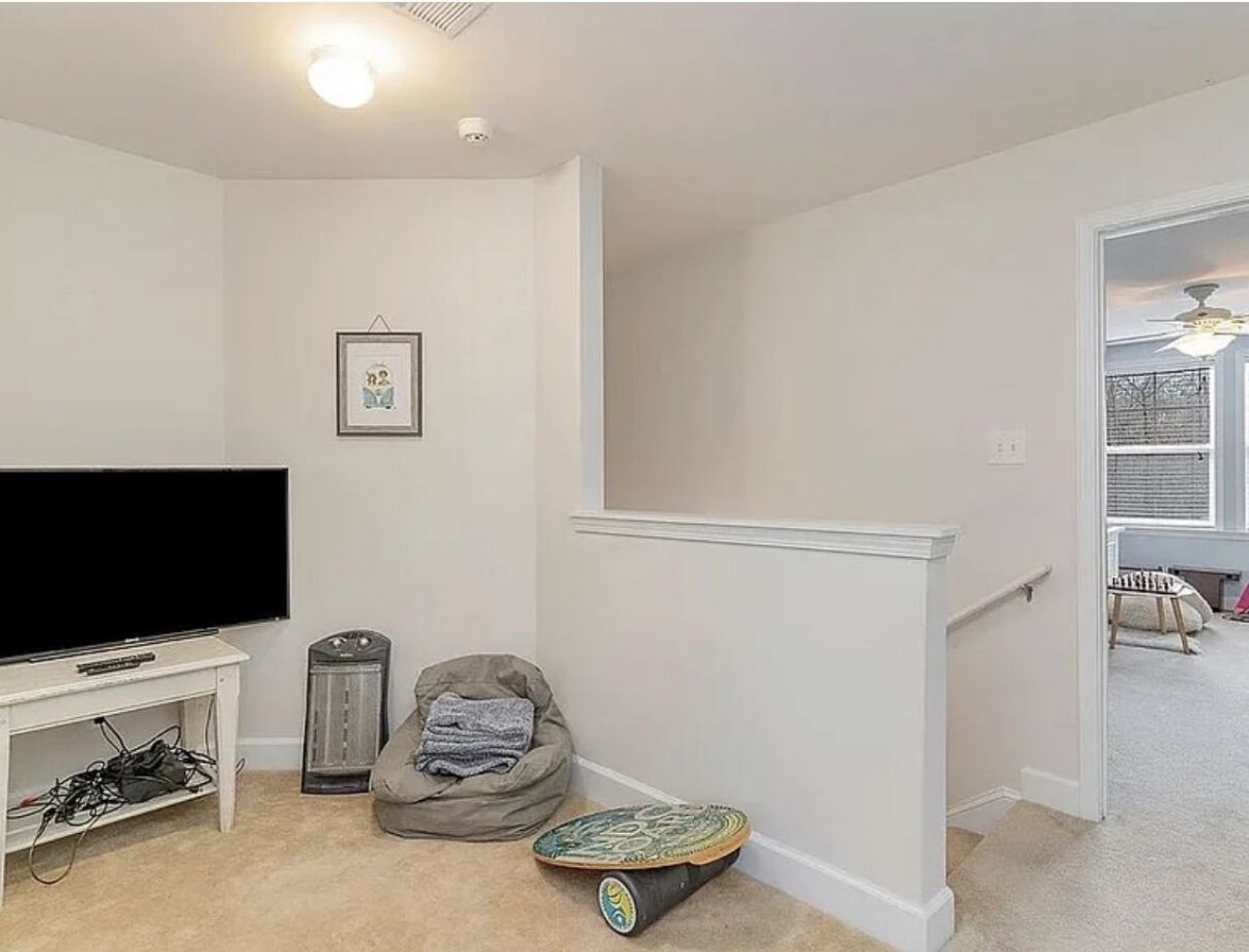 450 Rock Bed Ct.  Photo 9