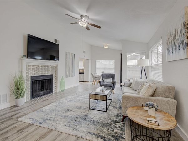6009 Richard Carlton BLVD, Austin, TX 78727