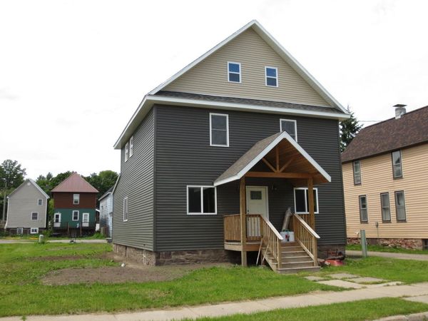 710 Helen ST, Sault Ste Marie, MI 49783