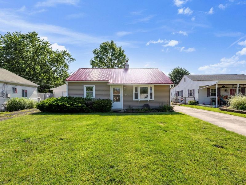 142 Little Flower Lane , Columbus, OH 43213 Photo 2