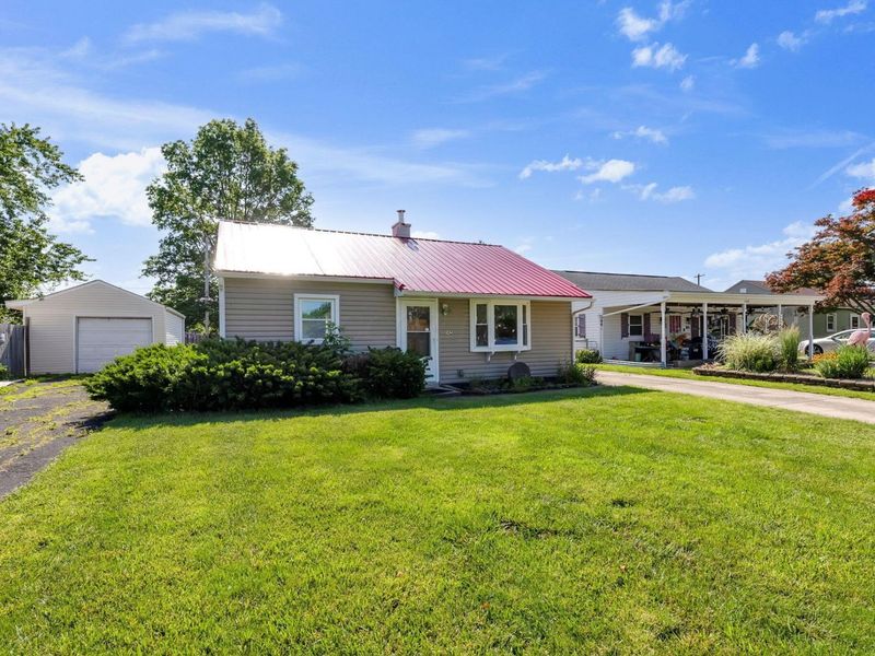 142 Little Flower Lane , Columbus, OH 43213 Photo 3