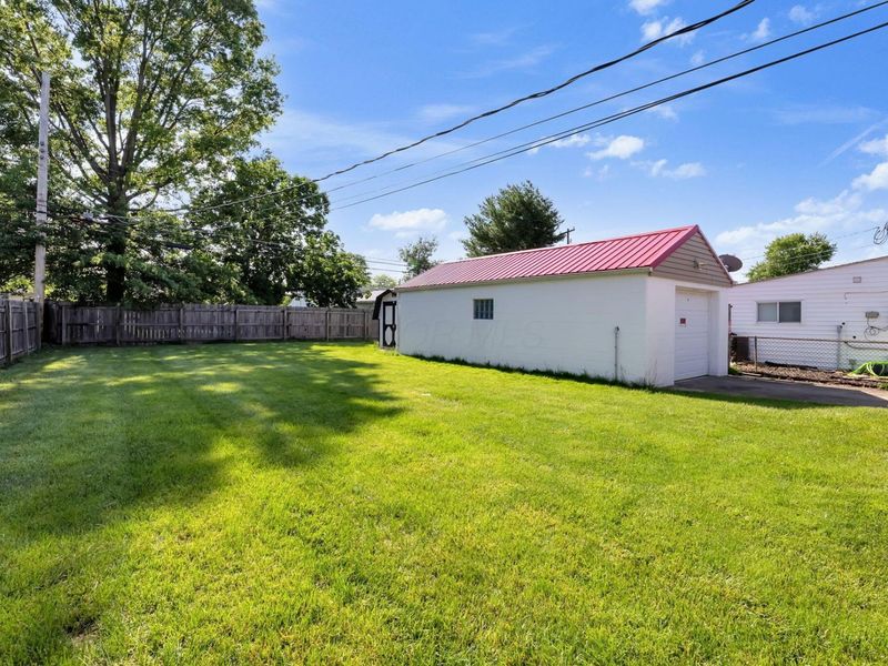 142 Little Flower Lane , Columbus, OH 43213 Photo 7