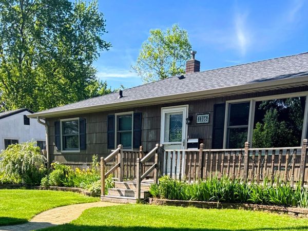 1316 Oak Street W, Stillwater, MN 55082