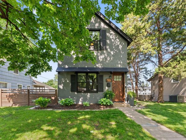 610 7th Avenue S, Hopkins, MN 55343
