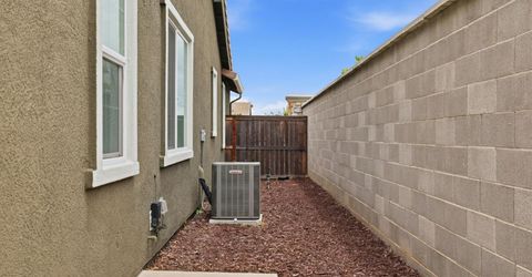 979 Carson River Dr, Lincoln, CA 95648 Photo