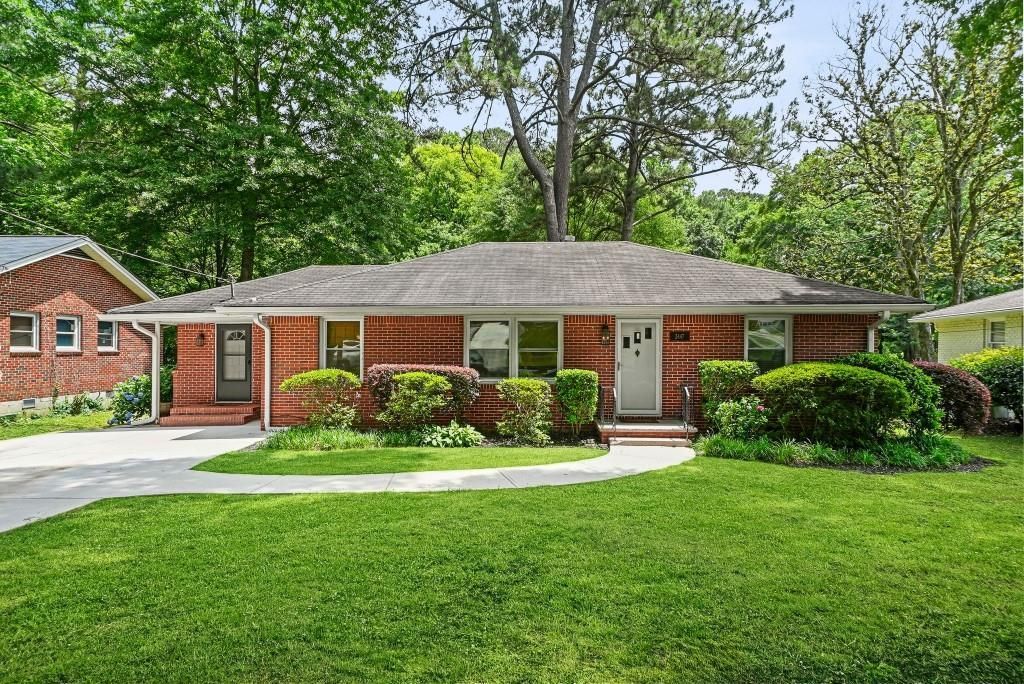 2447 Hunting Valley Drive, Decatur, GA 30033 Main Photo