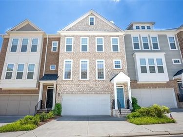 1059 Caruso Drive , Buford, GA 30518