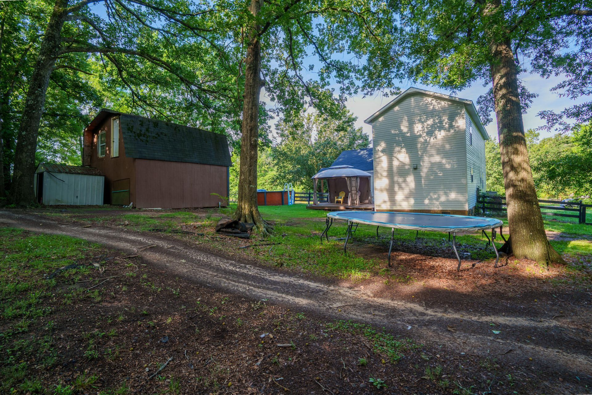 1445 Buford Court Photo 39