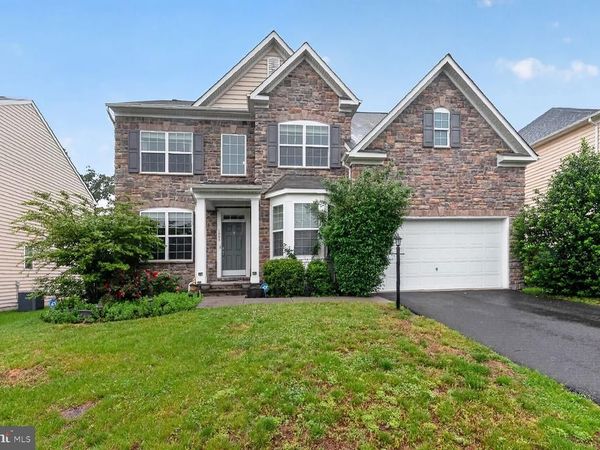 1904 BELLEVILLE DRIVE NE, LEESBURG, VA 20176