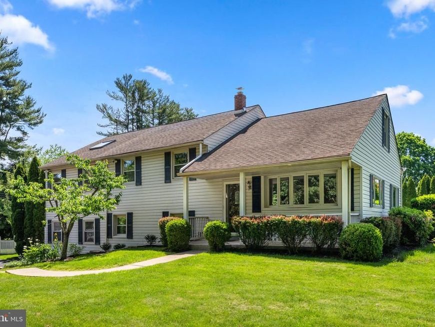 1434 Sugartown Road , Berwyn, PA 19312 Main Photo