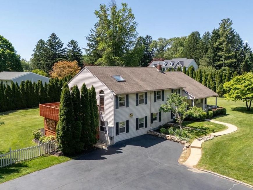 1434 Sugartown Road , Berwyn, PA 19312 Main Photo