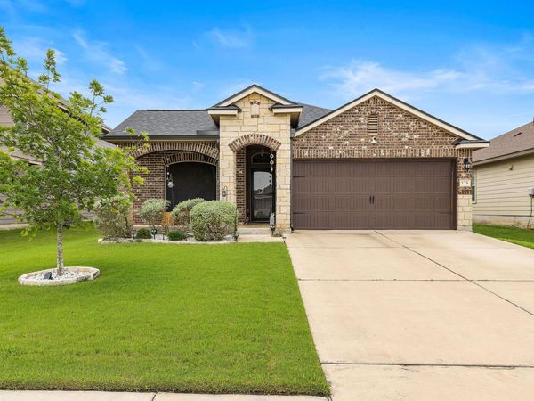 125 Beth Ann LOOP, Taylor, TX 76574