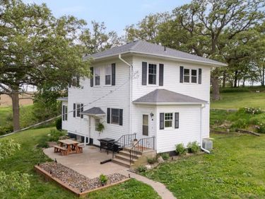 28218 SYCAMORE Road, NEOLA, IA 51559