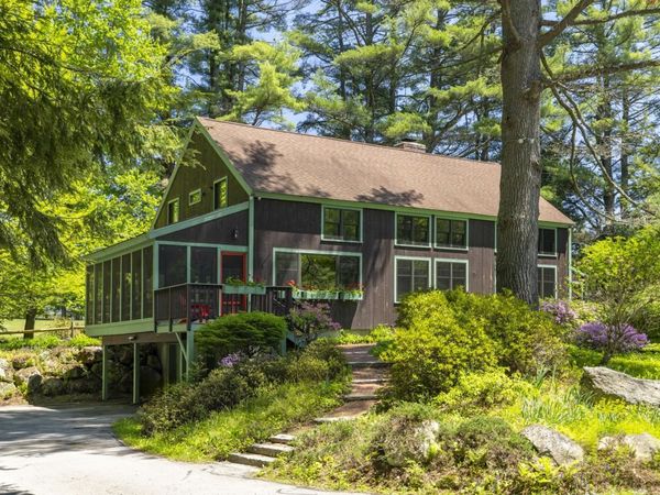 1526 South Road, Hopkinton, NH 03229
