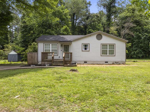 210 S Circle Drive, LaFayette, GA 30728