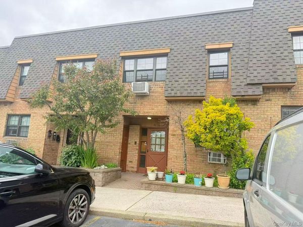 84-40 98 Street , Unit 2FL, Woodhaven, NY 11421