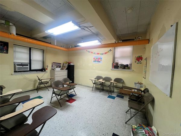 Flushing, NY 11354
