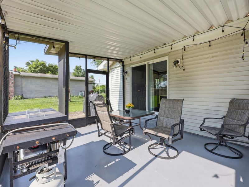 1155 W Choctaw Drive, London, OH 43140 Photo 38