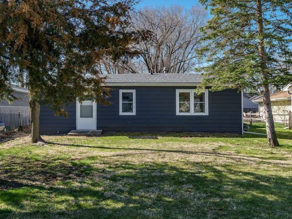 707 Marie Avenue, MACHESNEY PARK, IL 61115